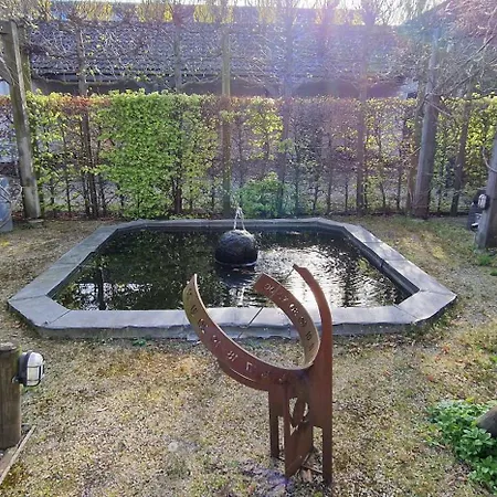 Amsterdam Mansion - Rembrandt Oostzaan